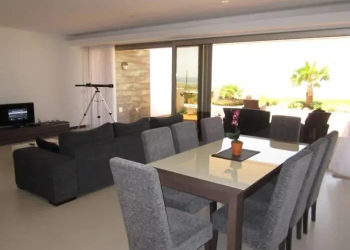 Poolvilla Mario Ocean View * Atalaia (Lisbon)